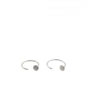 Pircing punto de luz nariz