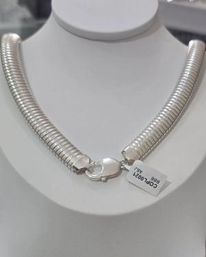 Importante cadena ancha italiana