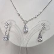 Conjunto gota plata rodinada cadena más aros