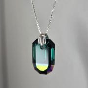 Dije cristal swarovski cuadrado verde