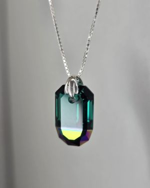 Dije cristal swarovski cuadrado verde