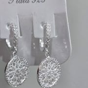 Argollitascon huggie flor cubic circular