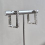 Argollas cuadradas con baguette de Plata rodinada