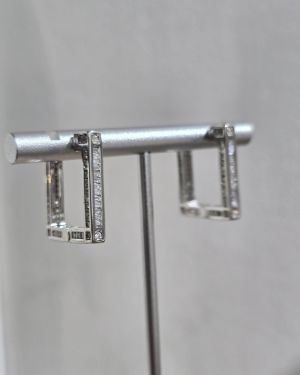 Argollas cuadradas con baguette de Plata rodinada