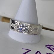 Anillo Hombre con cubic mas pavé plata