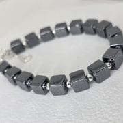 Pulsera cristal grande hematite con plata UNISEX
