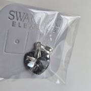 Dije corazon gris humo cristal swarovski