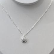 Cadena con dije circular punto de luz Plata925