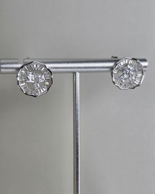 Aros pasantes medianos de Plata rodinada con cubic