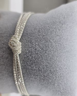 Pulsera con 4 hilos plata italiana más nudo