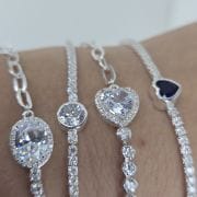 Pulsera de corazón trama tenis y forcet