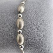 Pulsera satinada con bolas de Plata 925